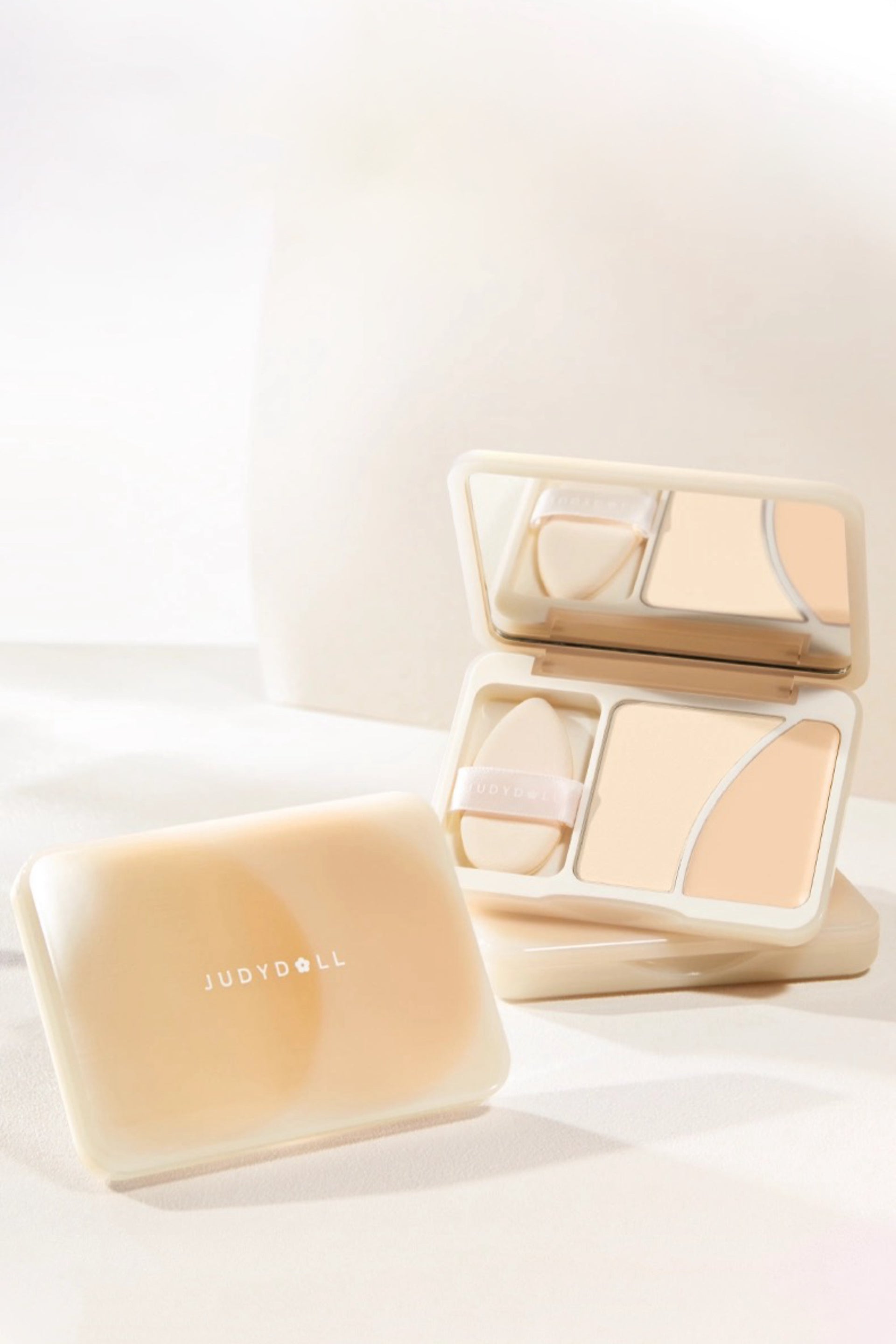 JUDYDOLL DUO HIGHLIGHTER PALETTE