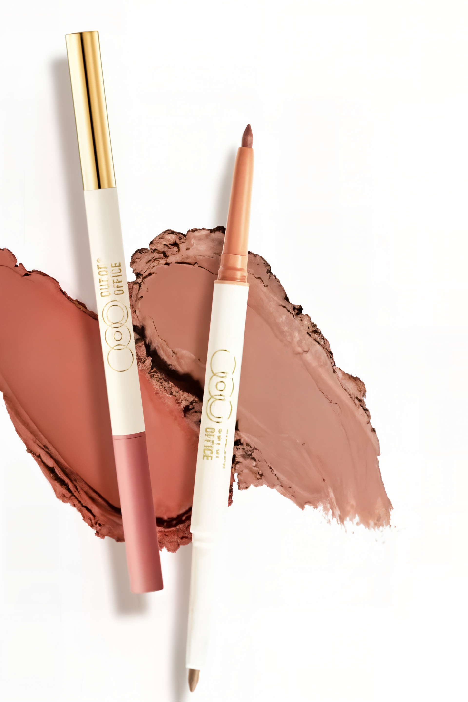 OUT OF OFFICE LIP LINER