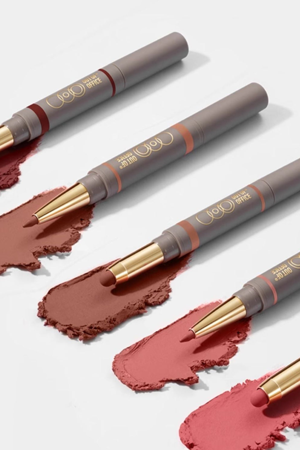 OUT OF OFFICE DUAL-ENDED PLUMP MATTE LIPLINER & LIPSTICK