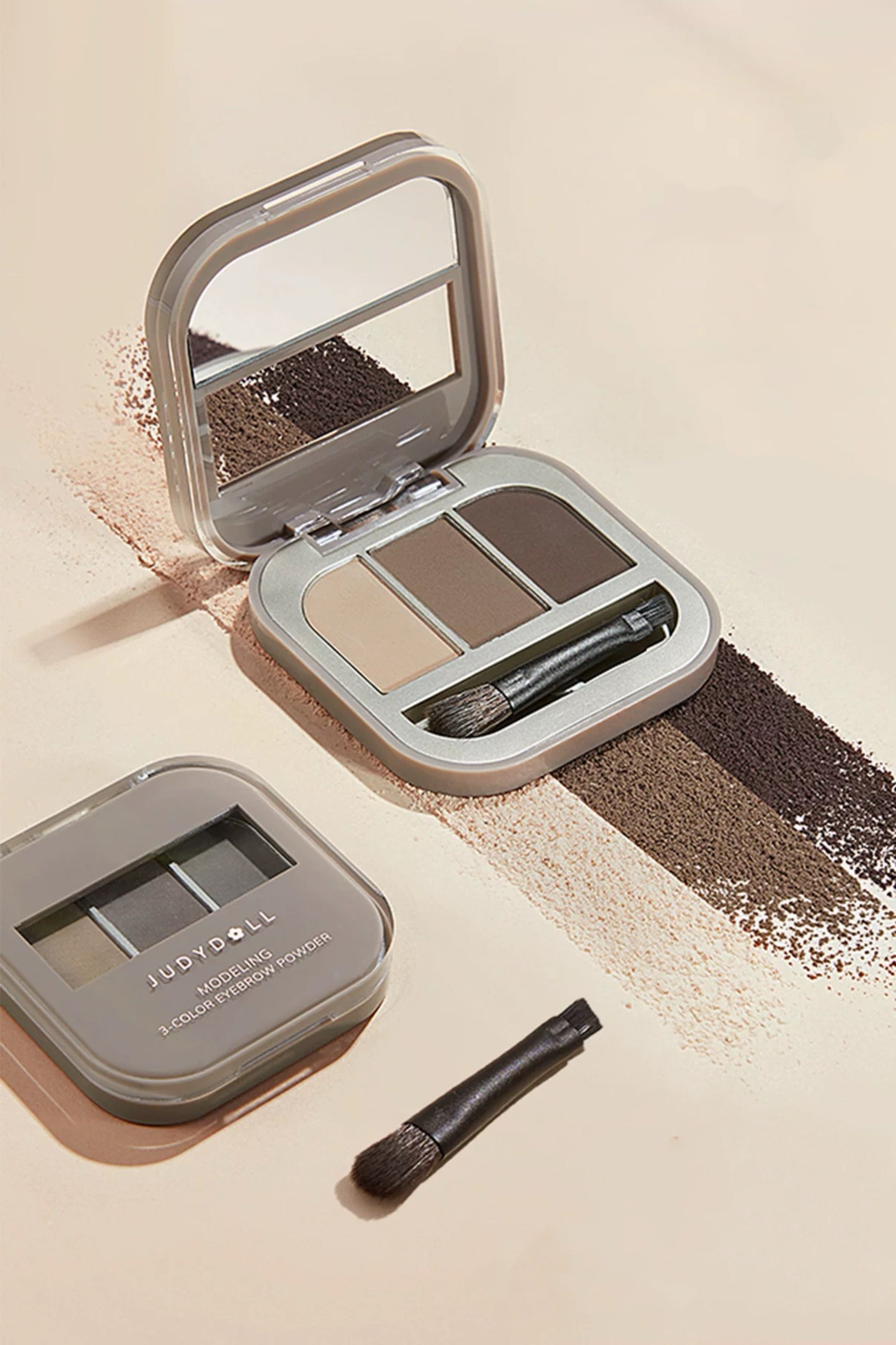 JUDYDOLL CHOCOLATE THREE-COLOR BROW POWDER