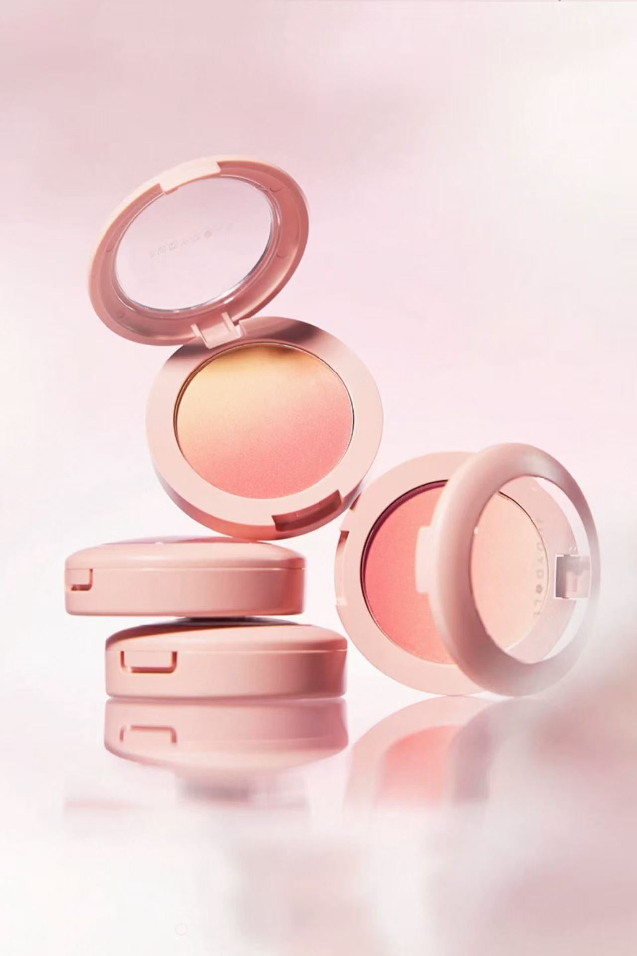 JUDYDOLL PEACH PINK GRADIENT BLUSH